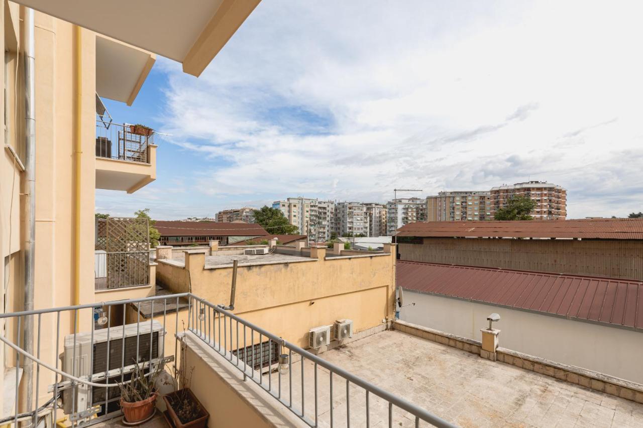 Scarfoglio Apartment, 4 persone, 2 camere, balcone, Wi-Fi, Stazione Tiburtina Roma Esterno foto